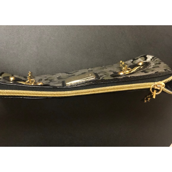 Betseyville clutch - Picture 5 of 5